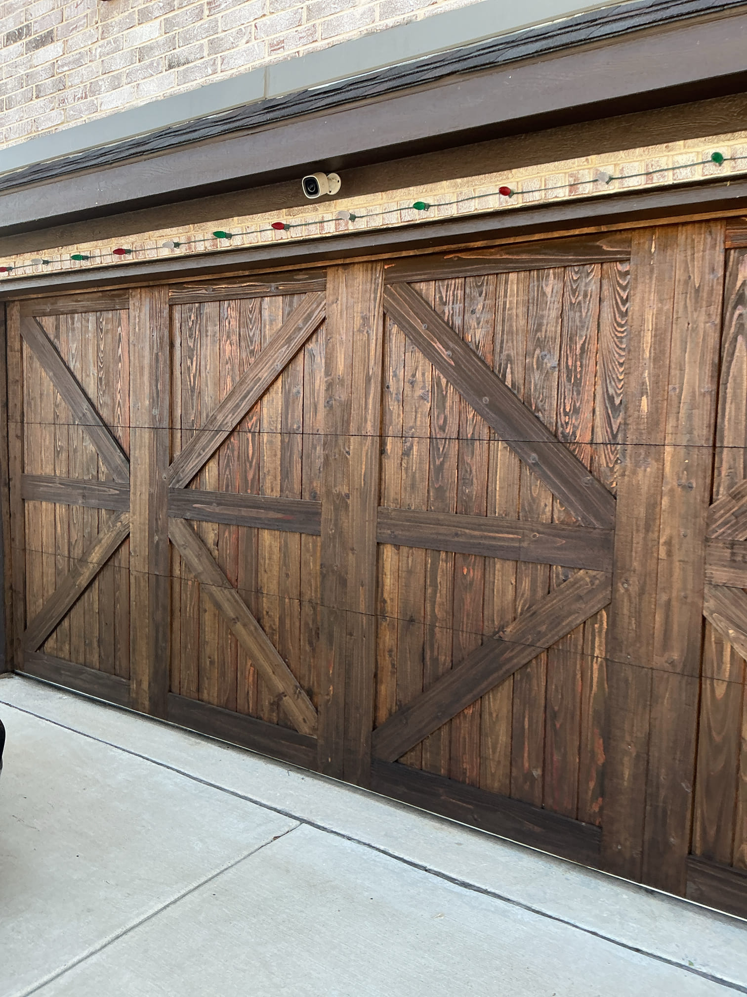 Forney Wood Garage Door Repair and Garage Door Opener Replacement in Forney, zip code 75123